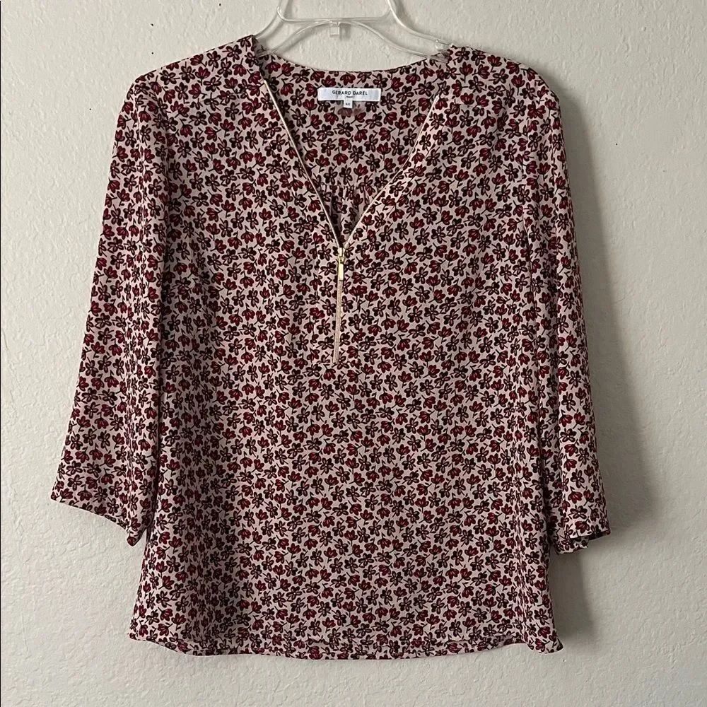 Like New! Gerard Darel Jorgia Floral V-Neck Zipper Front Blouse in Size US 8